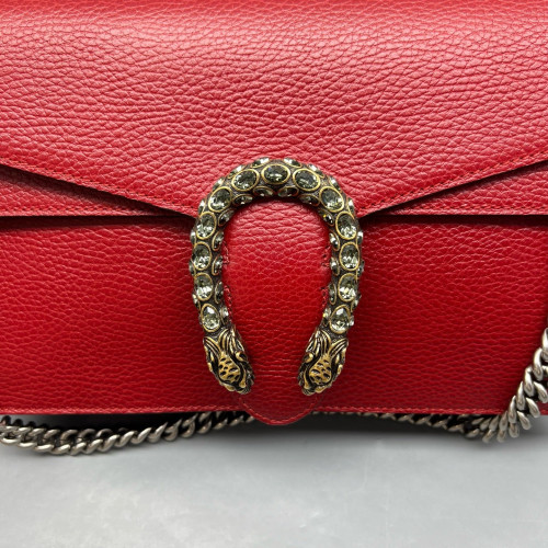 Gucci Meium Dionysus Calfskin Red