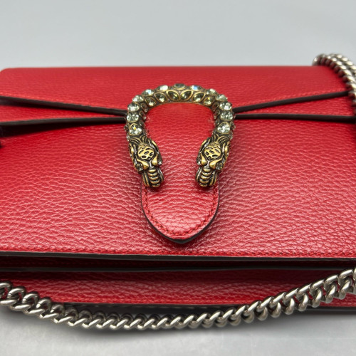 Gucci Meium Dionysus Calfskin Red