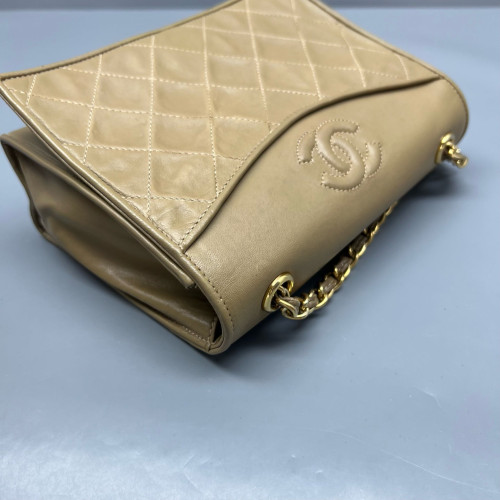 Chanel Quilted Shoulder Bag Calfskin Natural Tan