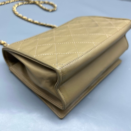 Chanel Quilted Shoulder Bag Calfskin Natural Tan