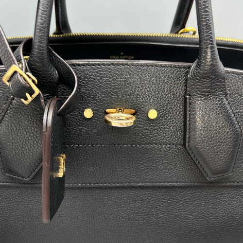 Louis Vuitton City Steamer MM Calfskin Black