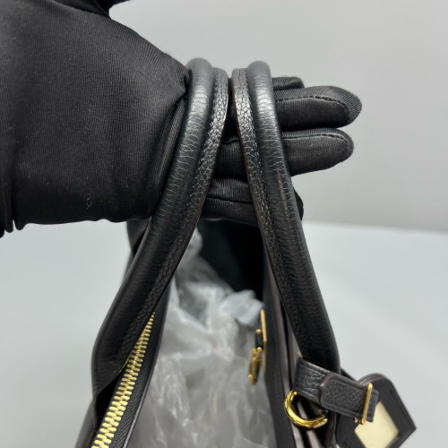 Louis Vuitton City Steamer MM Calfskin Black