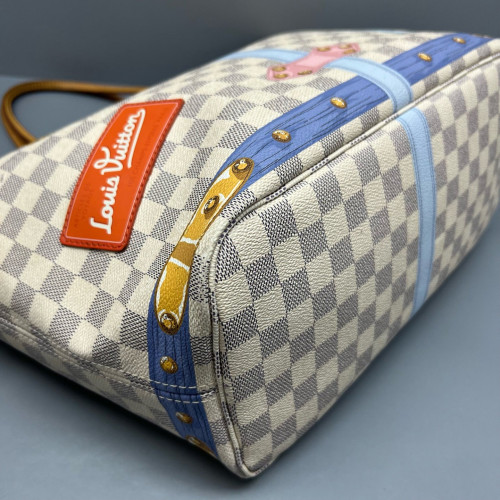 Louis Vuitton Neverfull MM Damier Azur White
