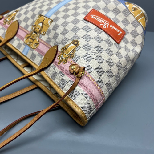 Louis Vuitton Neverfull MM Damier Azur White