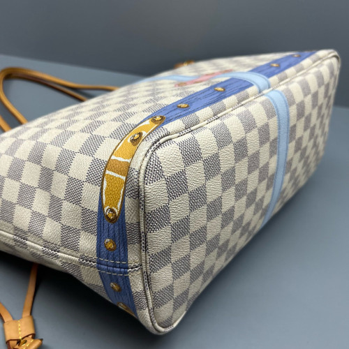Louis Vuitton Neverfull MM Damier Azur White