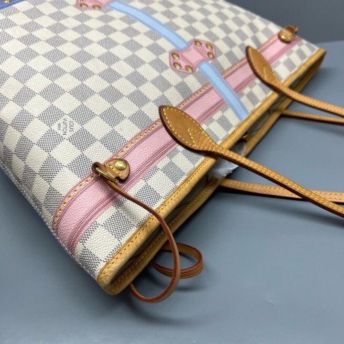 Louis Vuitton Neverfull MM Damier Azur White