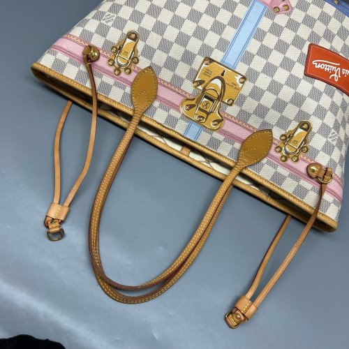 Louis Vuitton Neverfull MM Damier Azur White