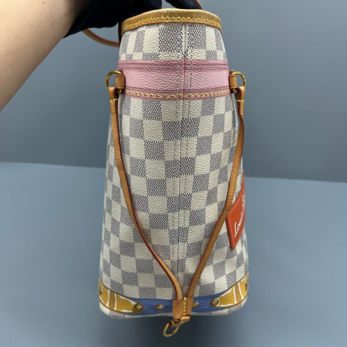 Louis Vuitton Neverfull MM Damier Azur White