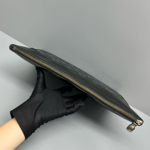 Louis Vuitton Clutch Monogram Eclipse Black