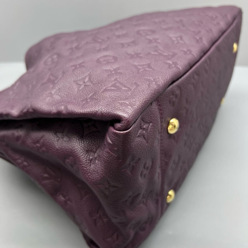 Louis Vuitton Artsy MM Calfskin Purple