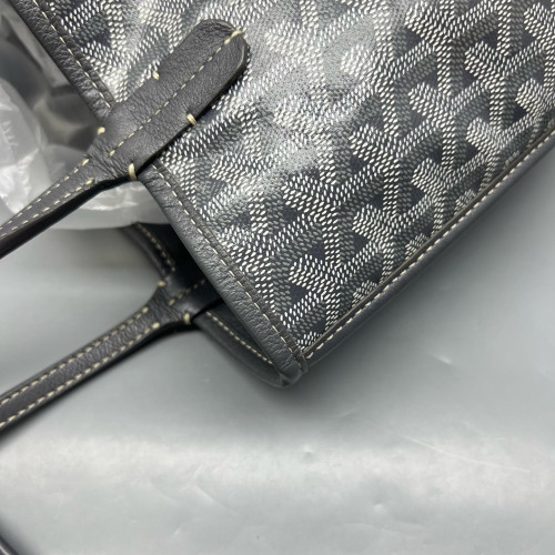 Goyard Anjou Mini Calfskin Goyardine Grey Dark Grey White Goyard Anjou Mini Calfskin Goyardine Grey Dark Grey White