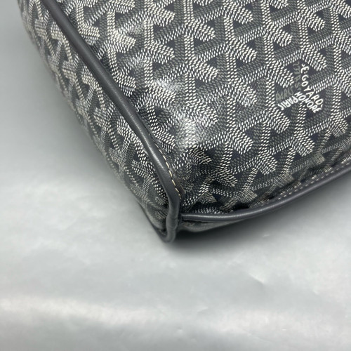 Goyard Anjou Mini Calfskin Goyardine Grey Dark Grey White Goyard Anjou Mini Calfskin Goyardine Grey Dark Grey White