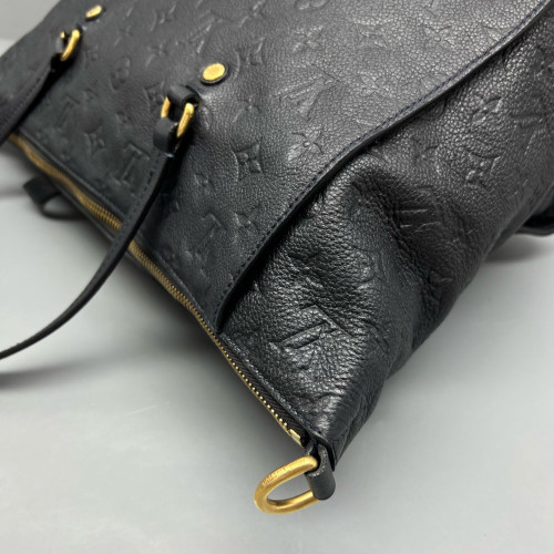 Louis Vuitton Lumineuse PM Monogram Empreinte Black