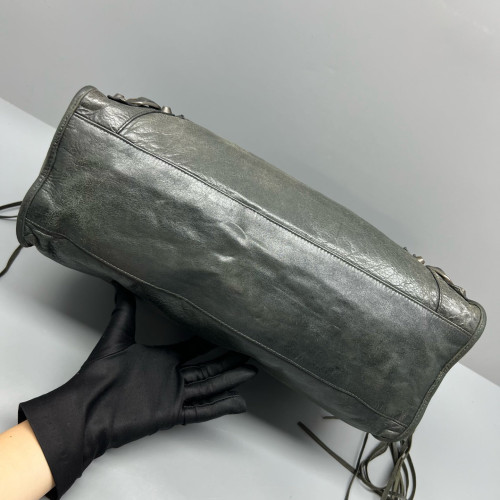 Balenciaga Medium City Arena Lambskin Green