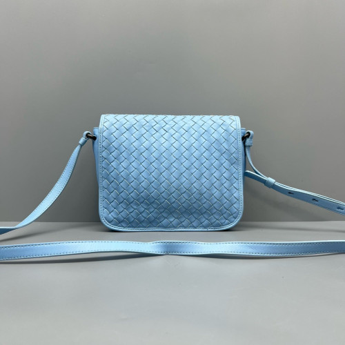 Bottega Veneta Messenger Lambskin Intrecciato Nappa Blue