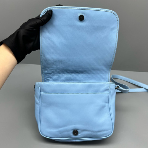 Bottega Veneta Messenger Lambskin Intrecciato Nappa Blue