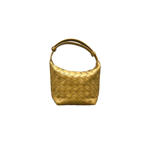 Bottega Veneta Hobo Lambskin Intrecciato Nappa Natural Tan
