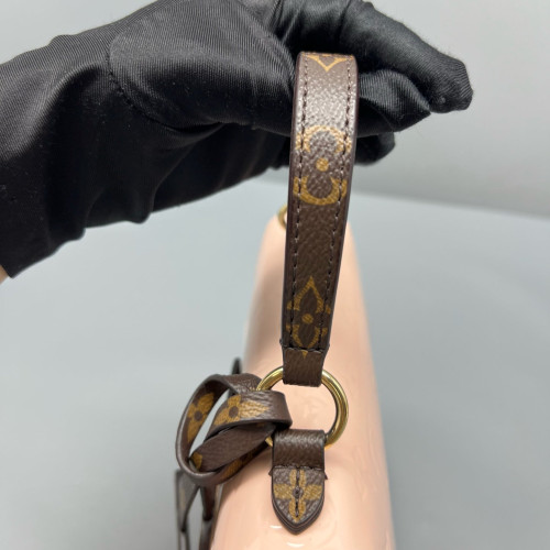 Louis Vuitton Spring Street Vernis Pink