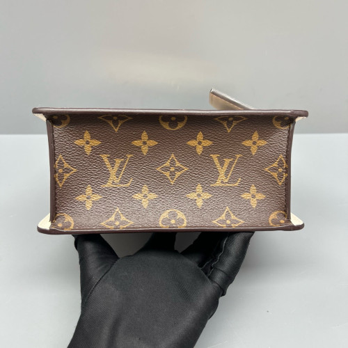 Louis Vuitton Spring Street Vernis Pink