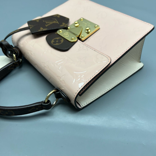 Louis Vuitton Spring Street Vernis Pink