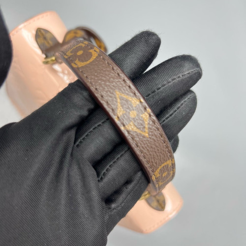 Louis Vuitton Spring Street Vernis Pink