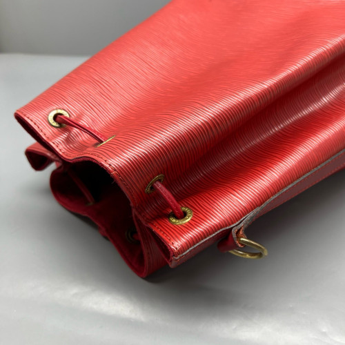 Louis Vuitton Bucket Epi Red