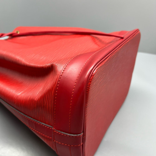 Louis Vuitton Bucket Epi Red