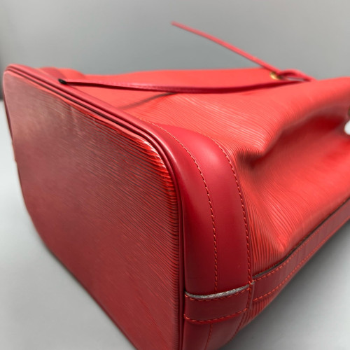 Louis Vuitton Bucket Epi Red