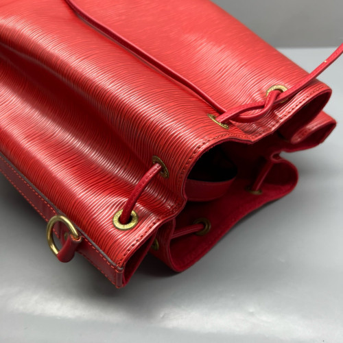 Louis Vuitton Bucket Epi Red