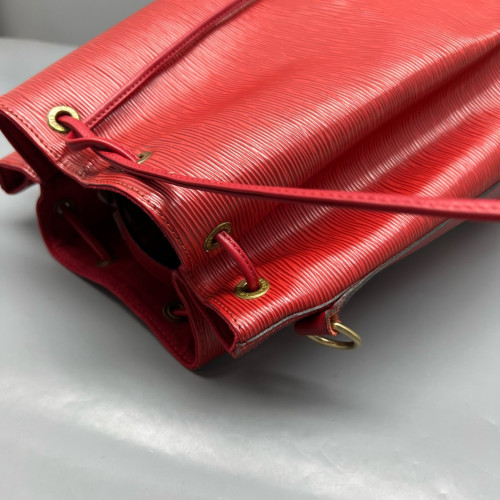 Louis Vuitton Bucket Epi Red
