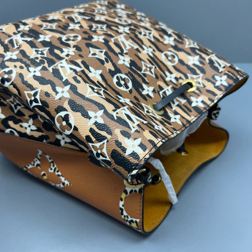 Louis Vuitton Noe Monogram Brown