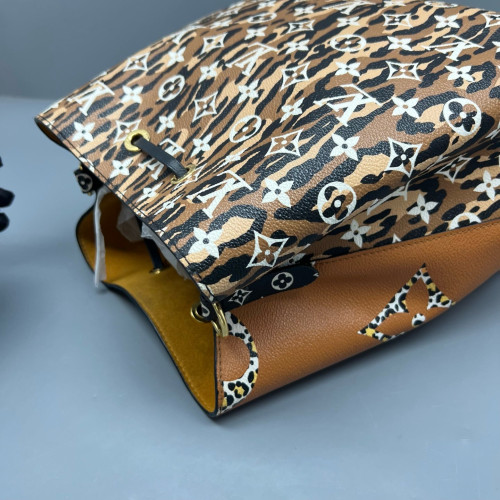 Louis Vuitton Noe Monogram Brown