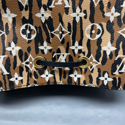 Louis Vuitton Noe Monogram Brown