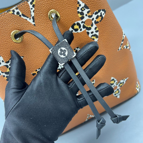 Louis Vuitton Noe Monogram Brown