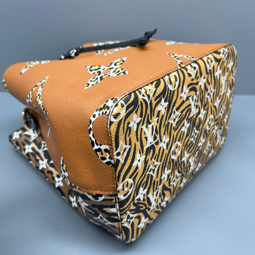 Louis Vuitton Noe Monogram Brown