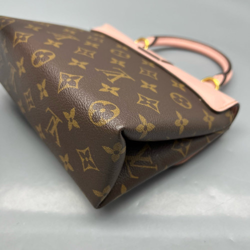 Louis Vuitton Locky BB Monogram Pink