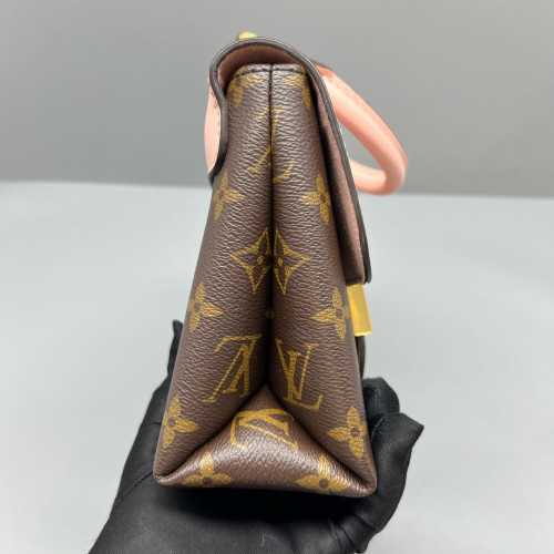 Louis Vuitton Locky BB Monogram Pink