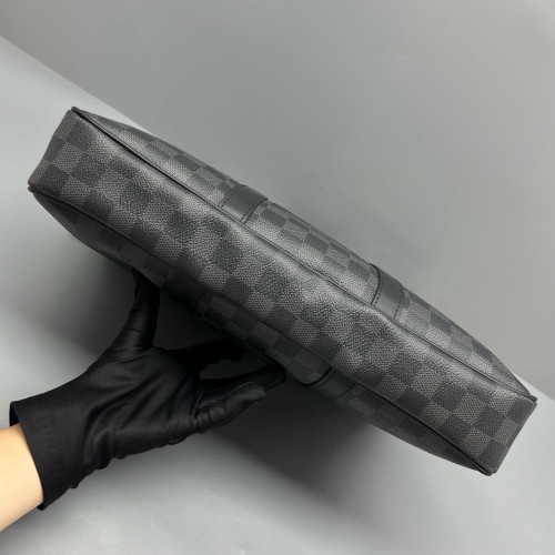 Louis Vuitton Oliver Briefcase Damier Graphite Black