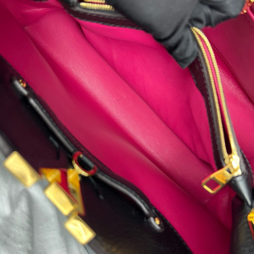 Louis Vuitton Capucines GM Calfskin Black