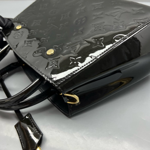 Louis Vuitton Montaigne BB Vernis Green