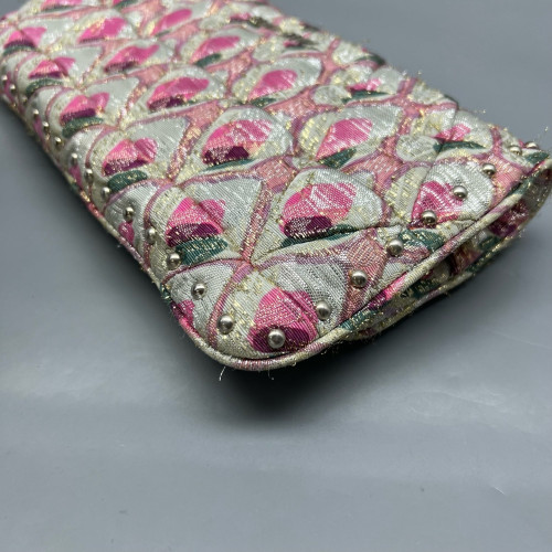 Miu Miu Matelasse Crystal Flap Clutch Fabric Gold Pink Miu Miu Matelasse Crystal Flap Clutch Fabric Gold Pink