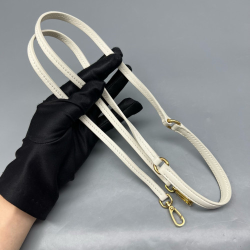 Miu Miu Hobo Crumpled Lambskin Nappa White