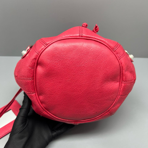 Balenciaga Bucket Calfskin Pink