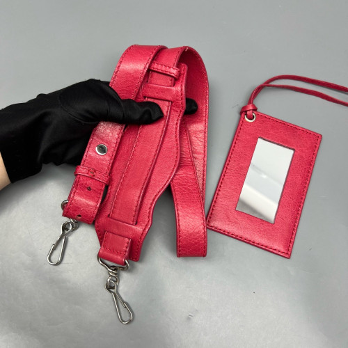 Balenciaga Bucket Calfskin Pink