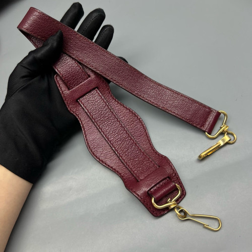 Balenciaga Medium City Calfskin Burgundy