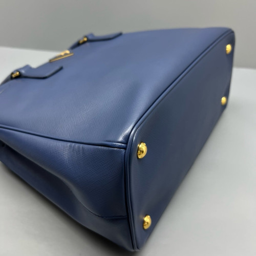 Prada Galleria Tote Calfskin Blue