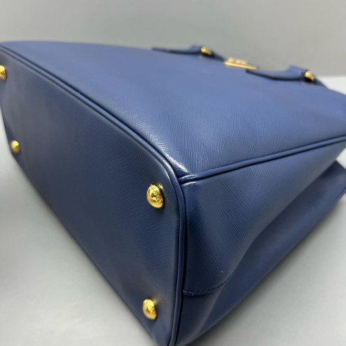 Prada Galleria Tote Calfskin Blue