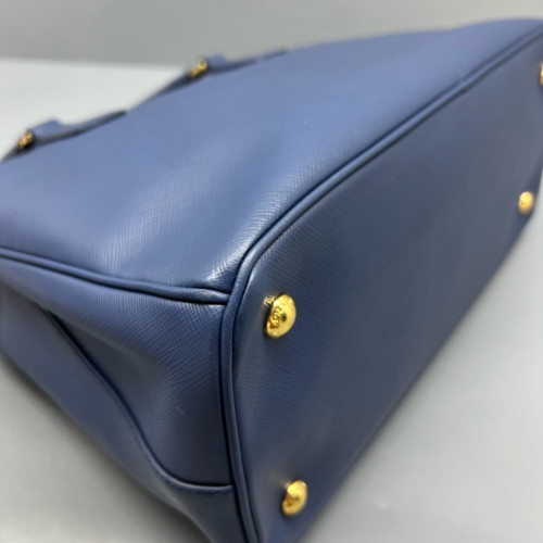 Prada Galleria Tote Calfskin Blue
