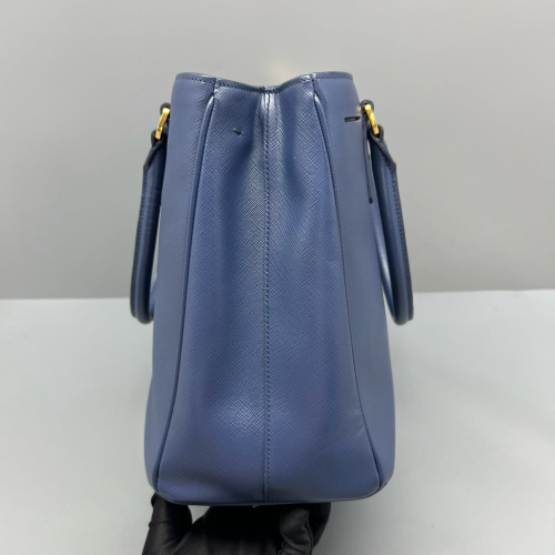 Prada Galleria Tote Calfskin Blue