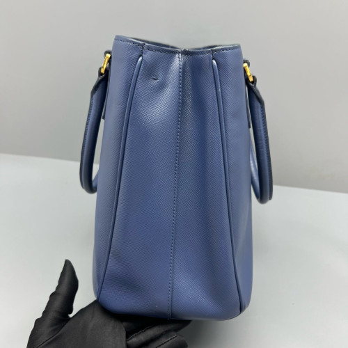Prada Galleria Tote Calfskin Blue